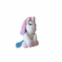 Unicórnio amigurumi