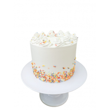 Bolo fake de aniversário